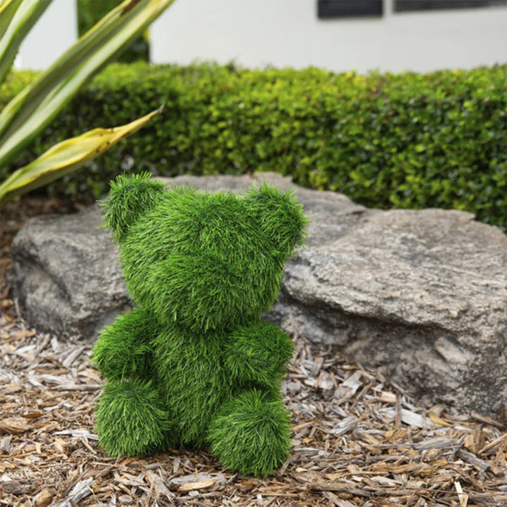 14 Orso da giardino