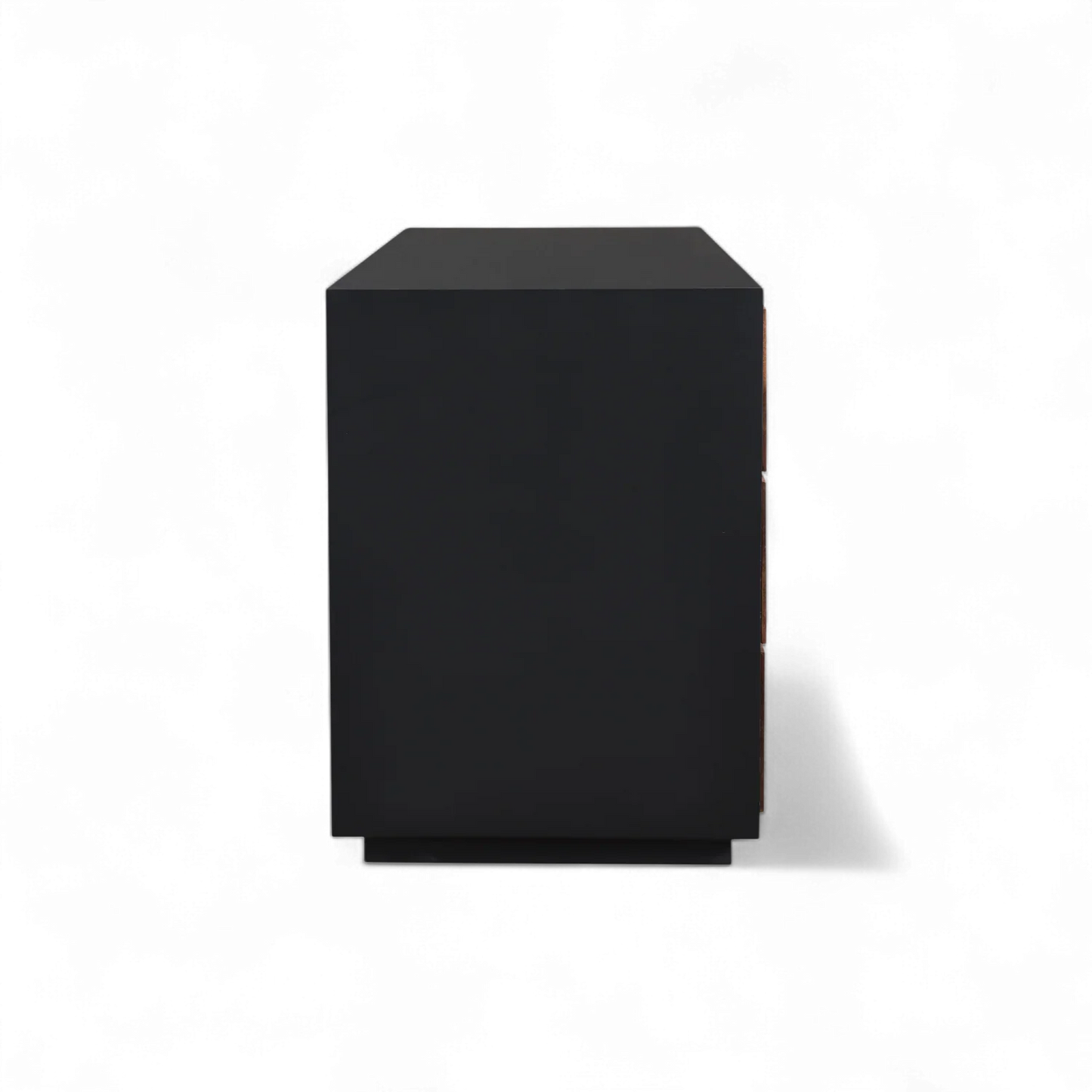 Ashton Dresser